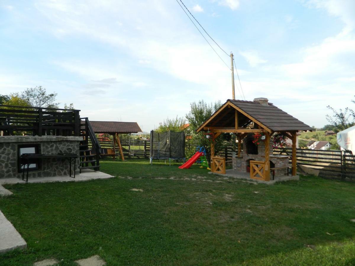 Elder Villa Bran  Exterior foto